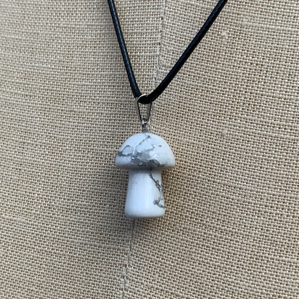 Handmade Genuine Stone Mushroom Amulet Necklace - Picture 7 of 14